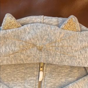 Girls kitty hooded sweatshirt, perfect for fall!